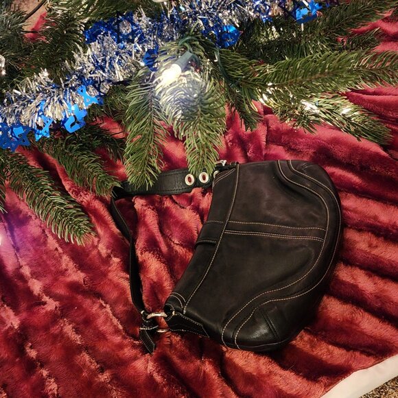 Vtg Coach F10910 MEDIUM Soho Hobo Y2K Black Leather Shoulder Bag Silver Buckle - Picture 6 of 15